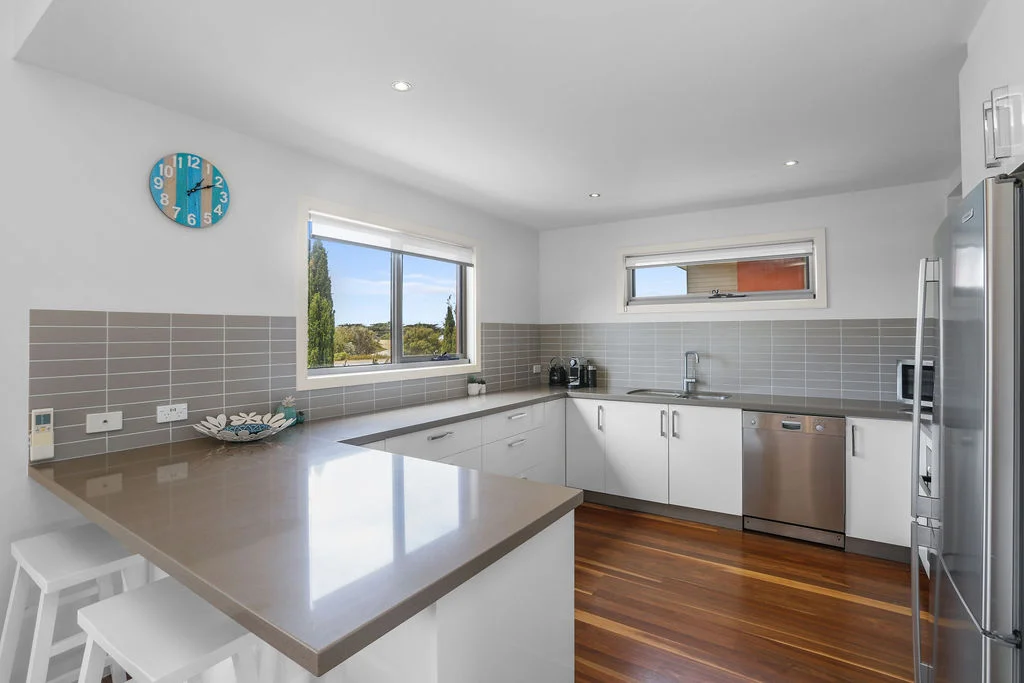 Additional image 6 of 1/15 Cawood Street, Apollo Bay VIC 3233
