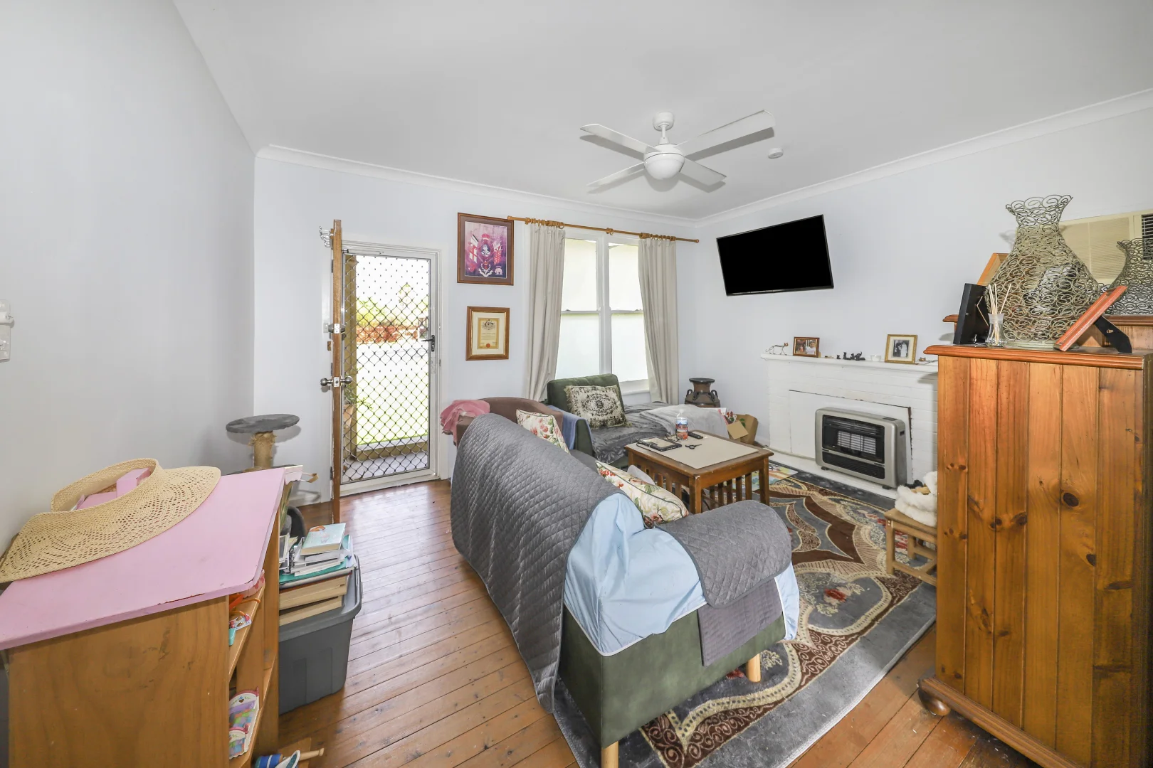 Additional image 2 of 49 Carey Street, Tumut NSW 2720