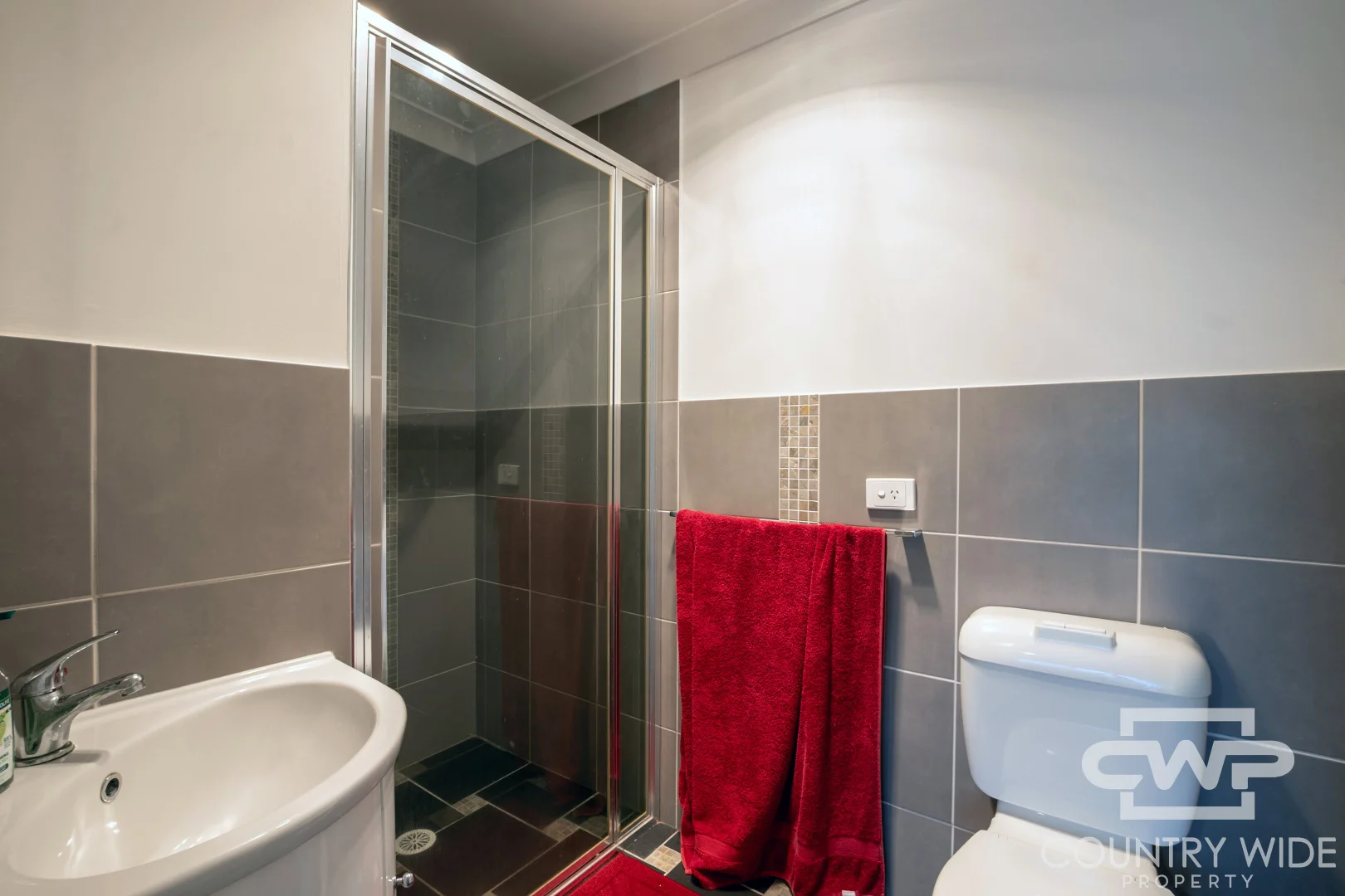 Additional image 13 of 423 Grey Street, Glen Innes NSW 2370