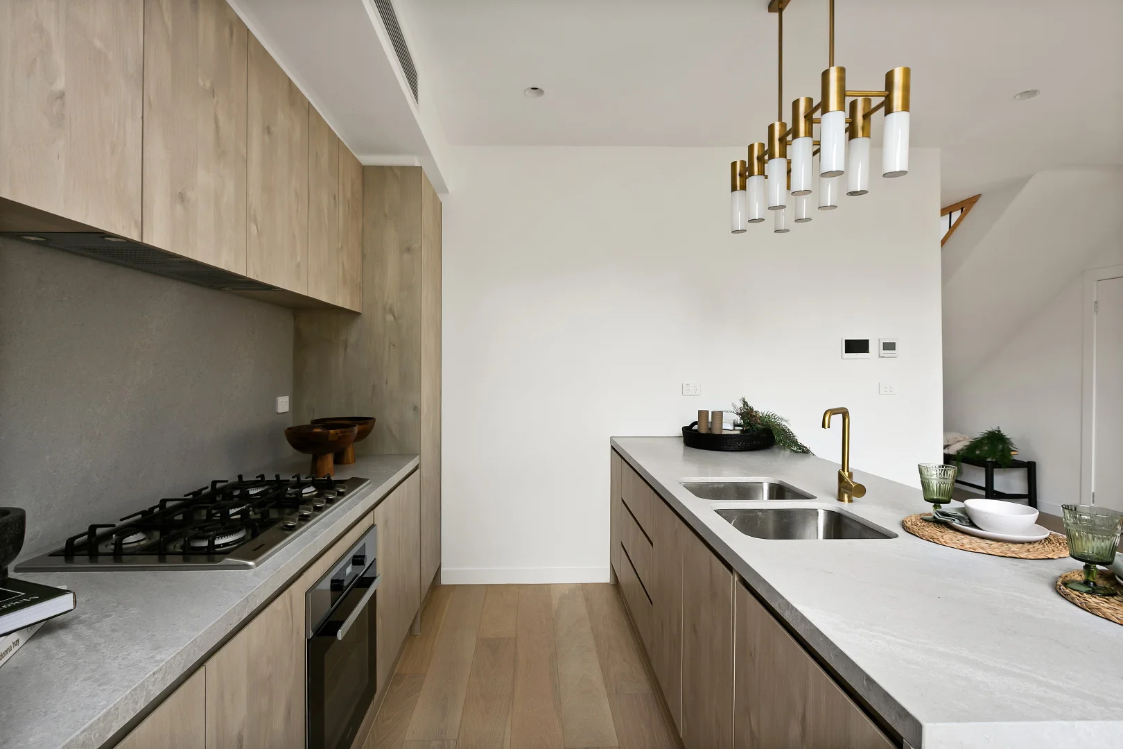 Additional image 5 of 4/3 Mervyn Crescent, Ivanhoe VIC 3079