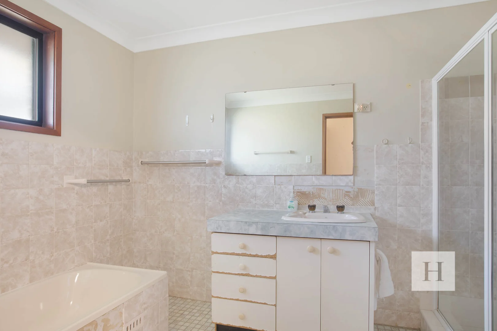 Additional image 10 of 79 The Corso Street, Gorokan NSW 2263