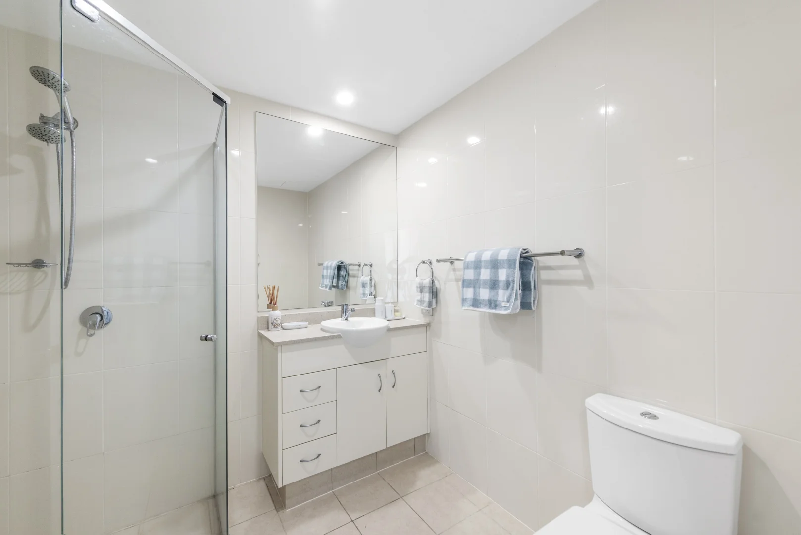 Additional image 12 of 2408/1 Como Crescent, Southport QLD 4215