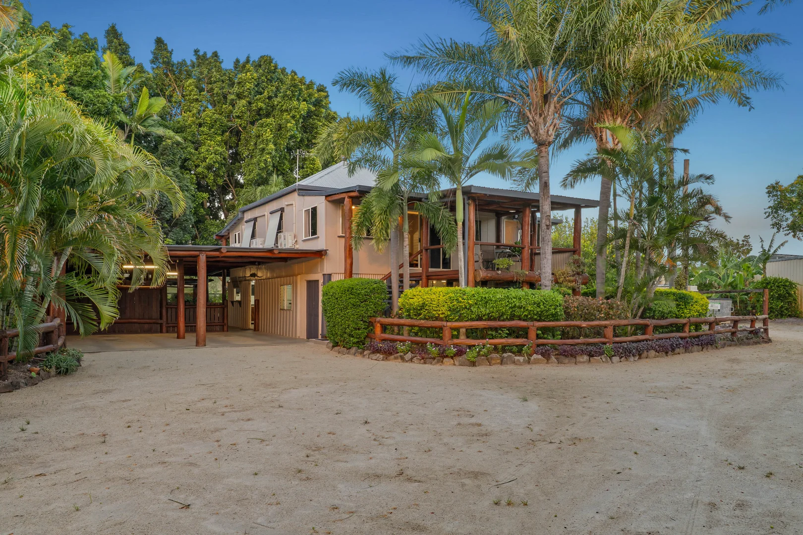 106 South Yaamba Road, Alton Downs QLD 4702