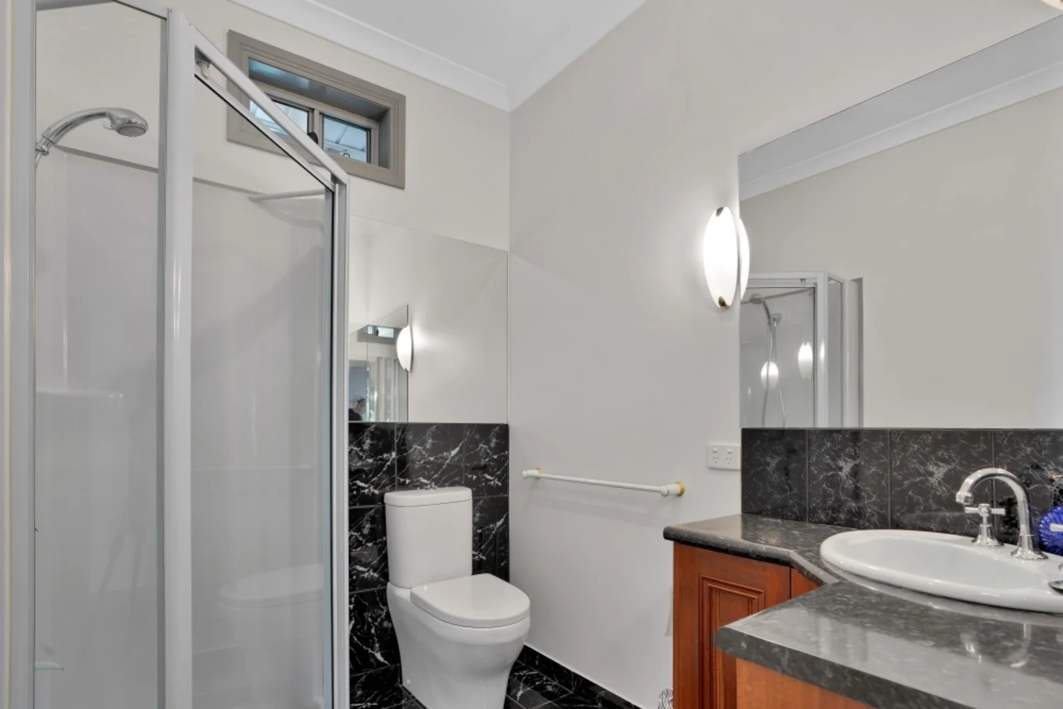 Additional image 12 of 35 Clarke Street, Hamilton VIC 3300