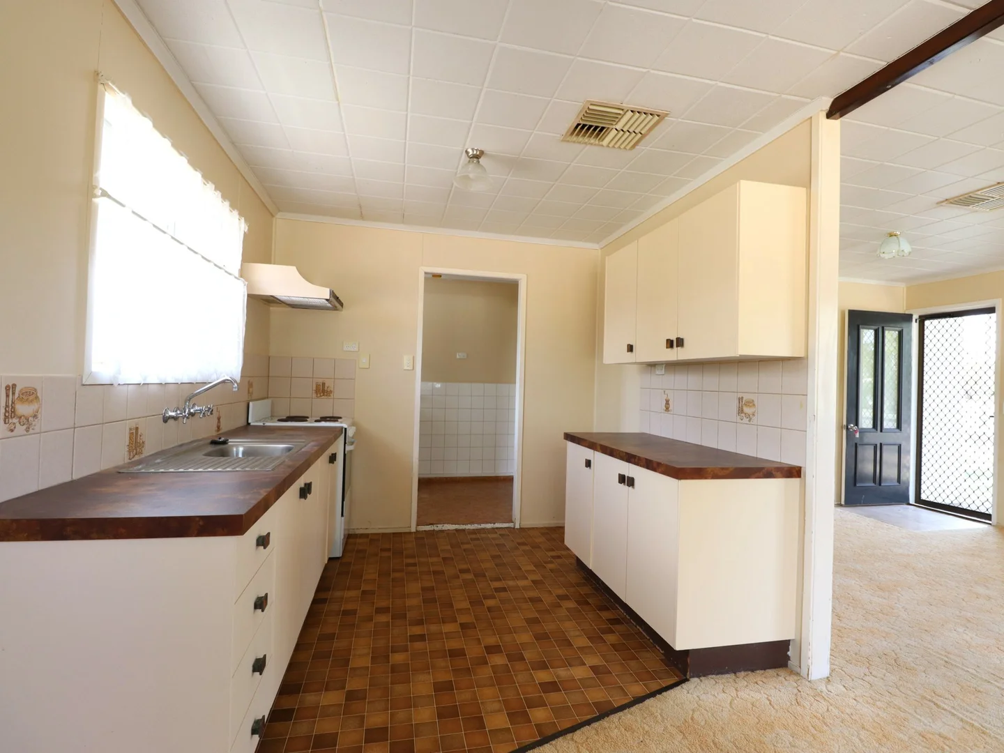 Additional image 9 of 8 Foott Street, Roma QLD 4455