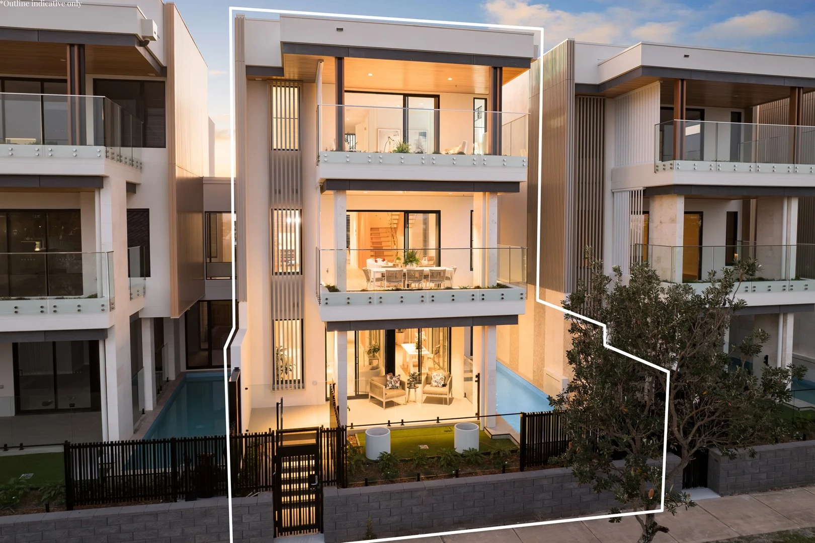 Additional image 3 of 2/149 The Esplanade, Paradise Point QLD 4216