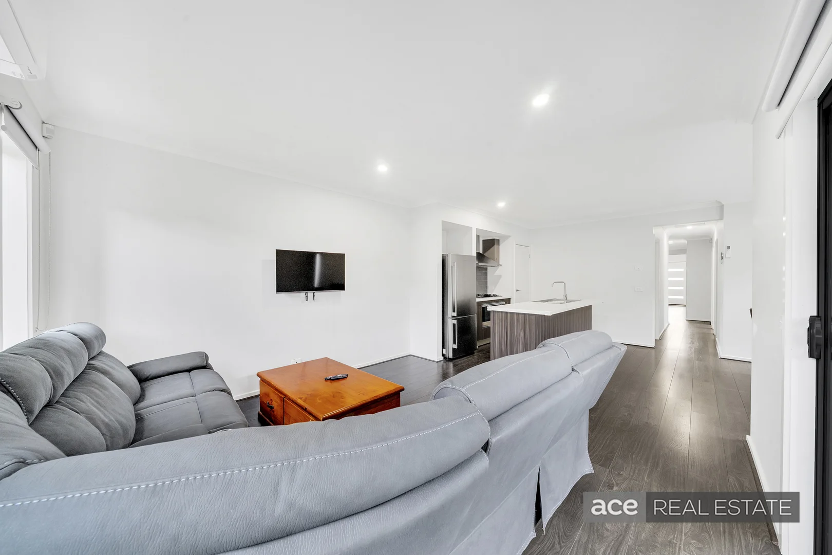 Additional image 11 of 8 Ramsgate Crescent, Truganina VIC 3029