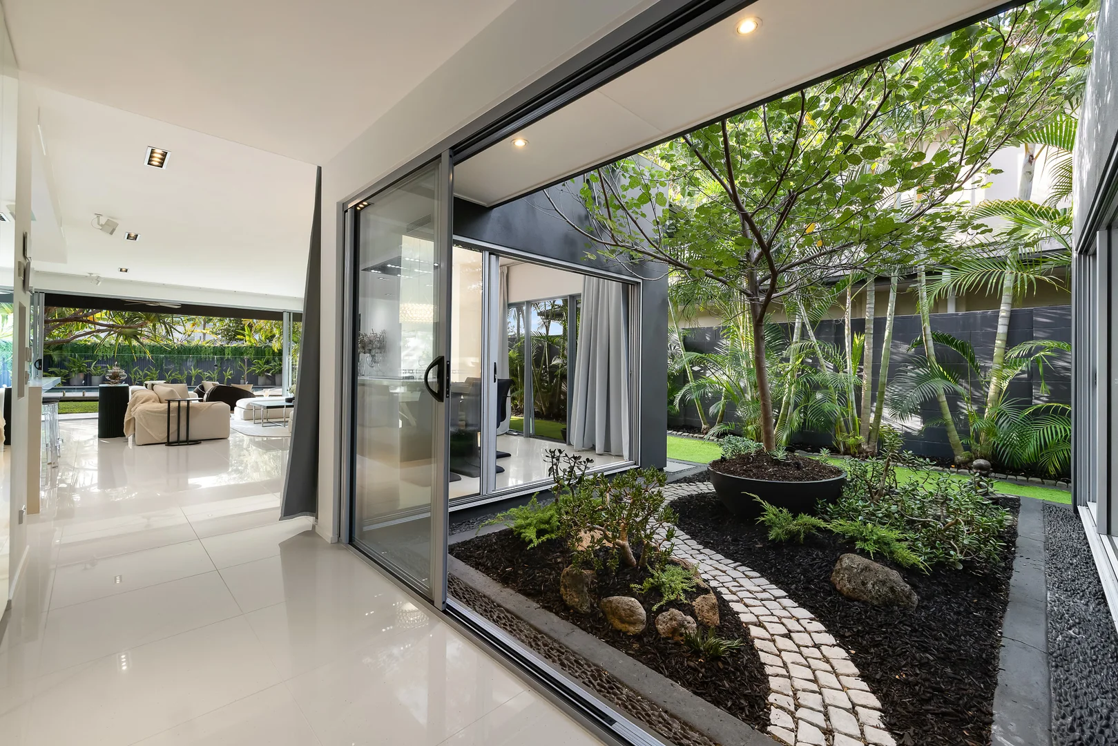 Additional image 18 of 7 Remo Street, Isle Of Capri QLD 4217