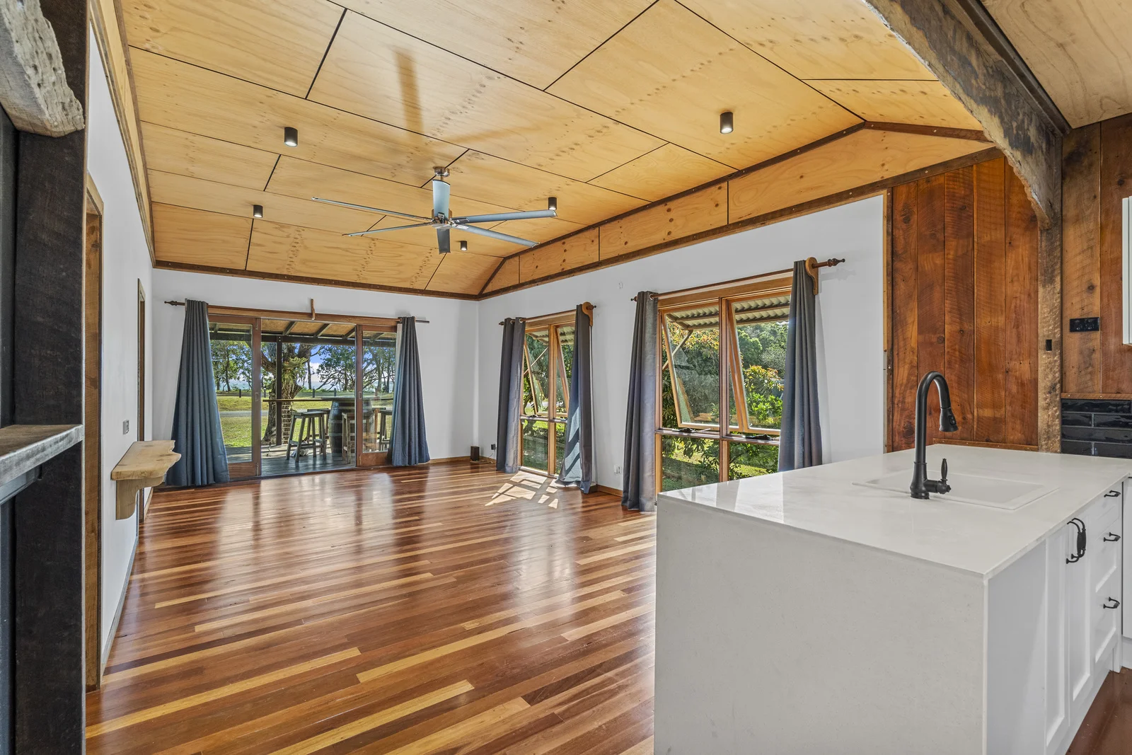 Additional image 28 of 18 Oxley Parade, Dunwich QLD 4183