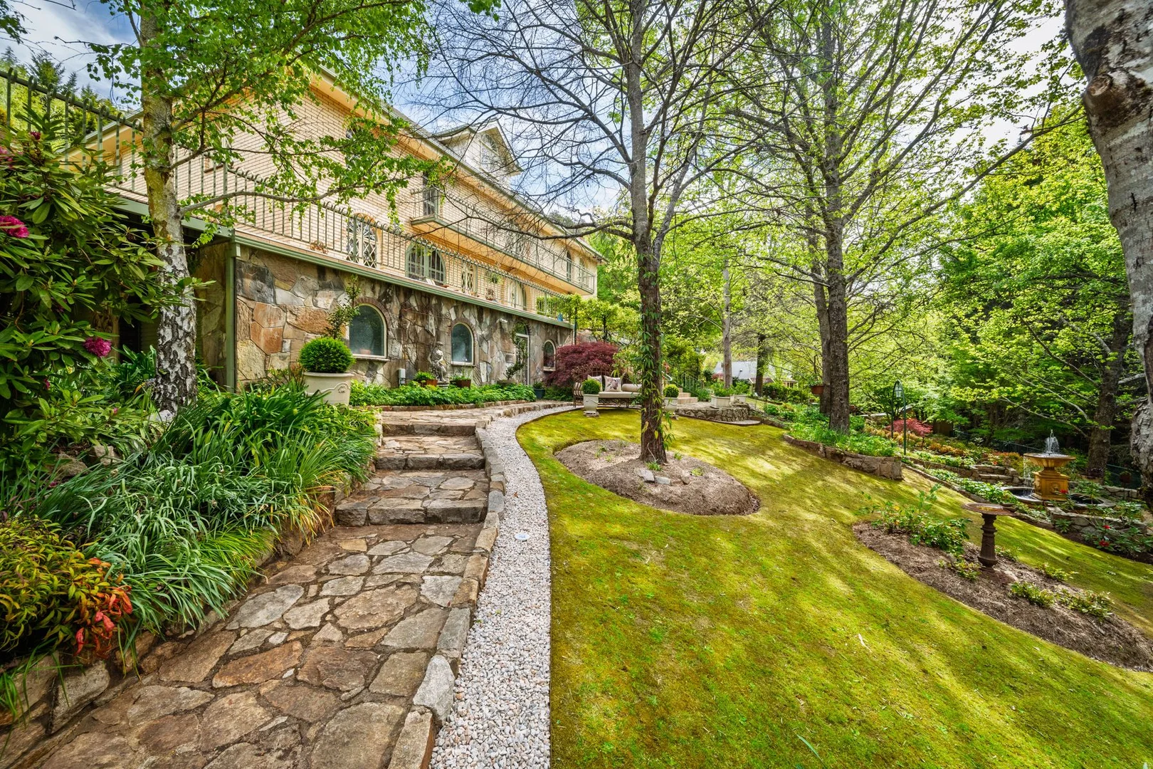 Additional image 2 of 1B Barberry Court, Bright VIC 3741