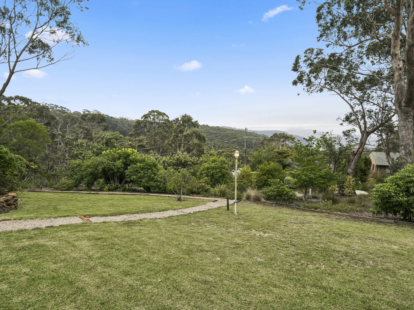 Additional image 23 of 38-40 Days Cres, Blackheath NSW 2785