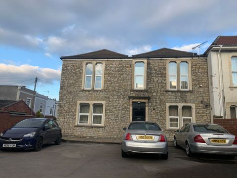 Ashley Down Road, Bristol BS7, Studio to rent