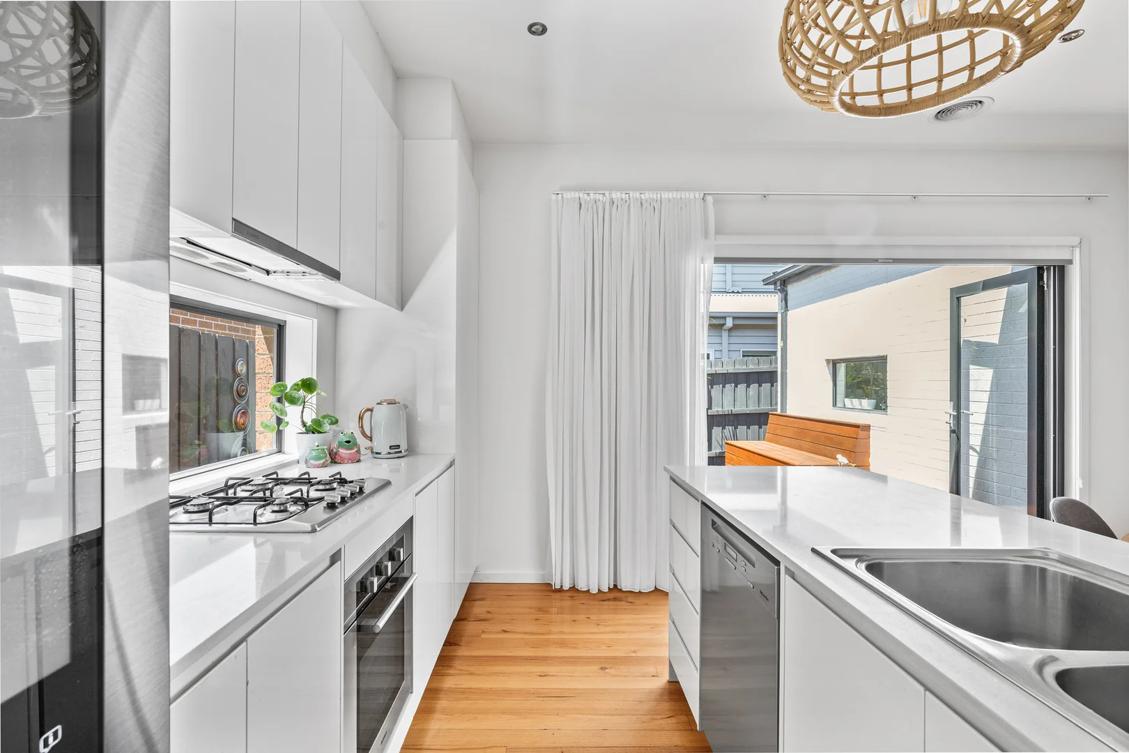 Additional image 7 of 1 Colclough Court, Strathmore VIC 3041