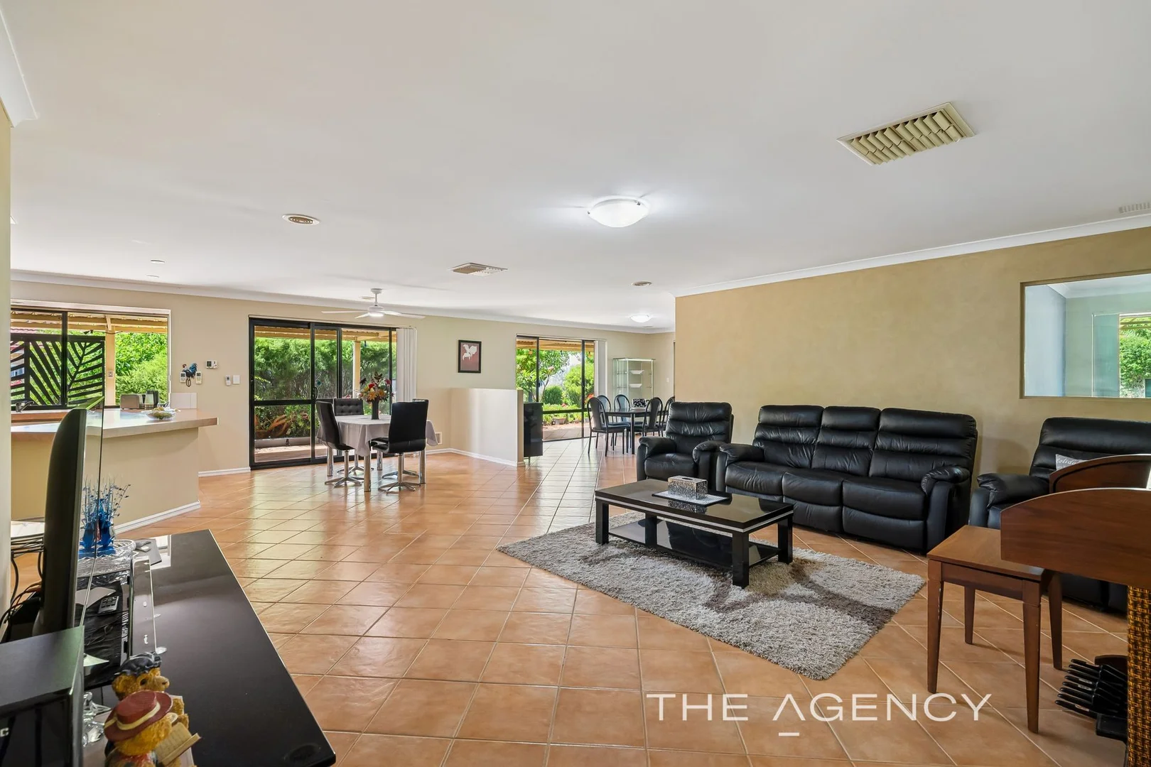 Additional image 8 of 58 Horseshoe Circuit, Henley Brook WA 6055