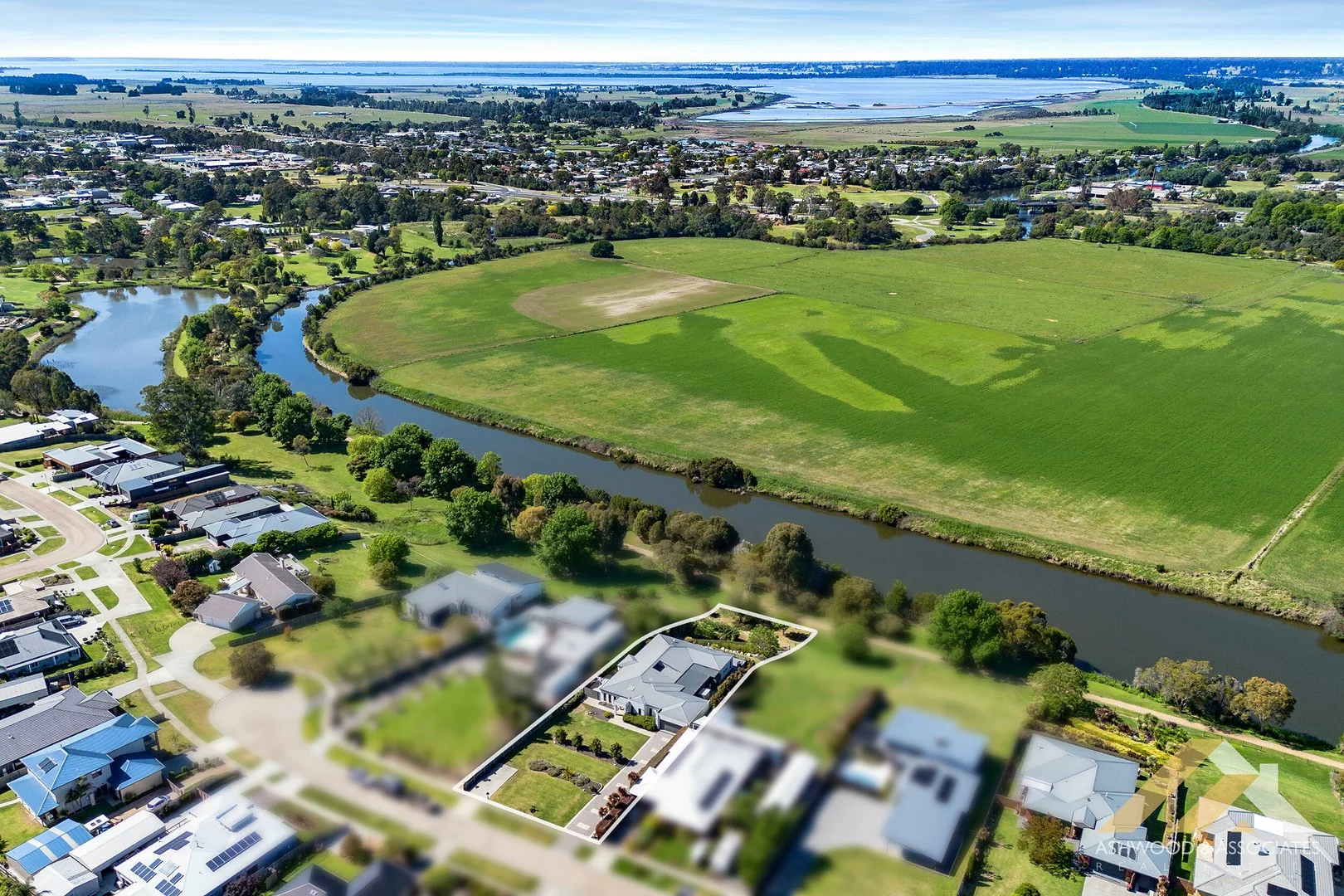 Additional image 2 of 52 The Backwater, Eastwood VIC 3875