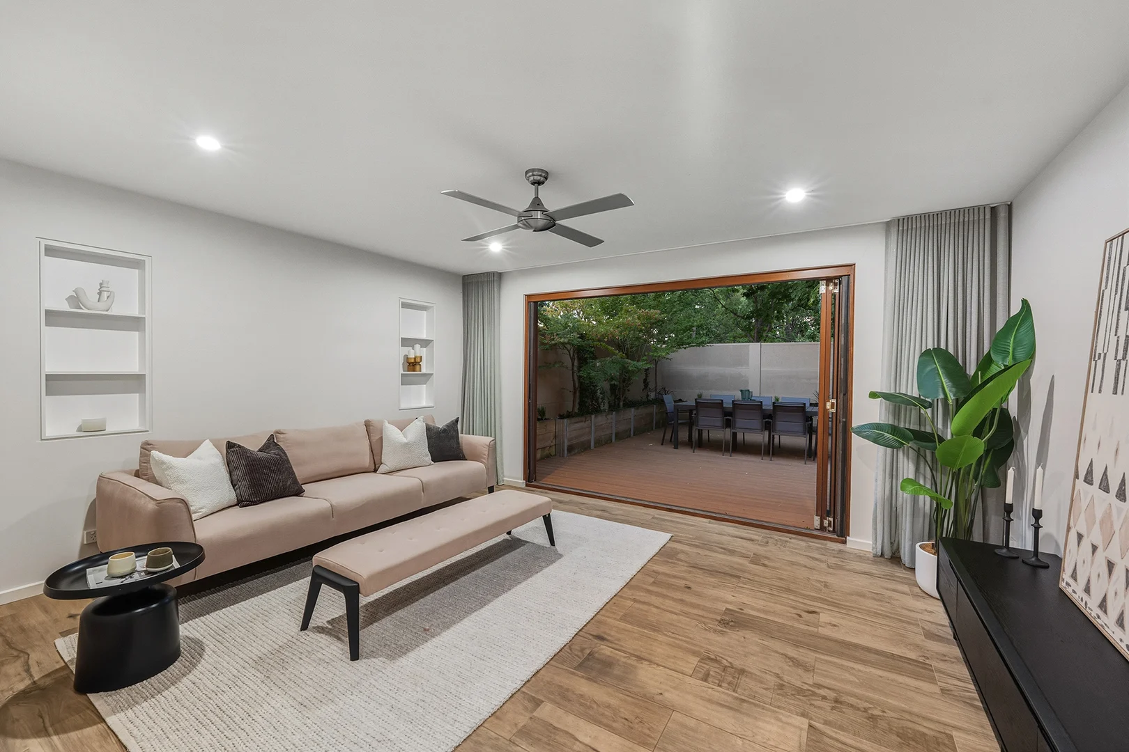 1/67 Groom Street, Hughes ACT 2605