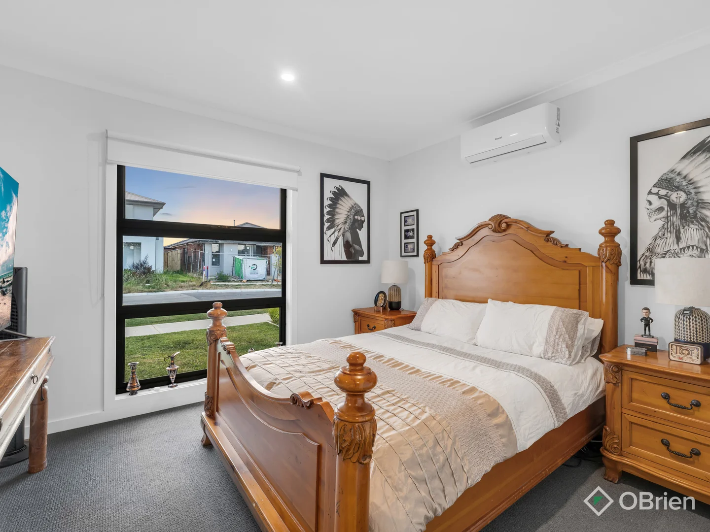 6 Yardi Way, Clyde North VIC 3978 photo 2