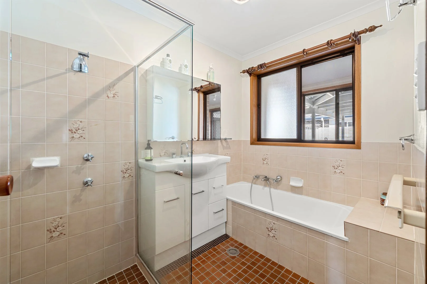 Additional image 16 of 186 Ellerston Avenue, Isabella Plains ACT 2905