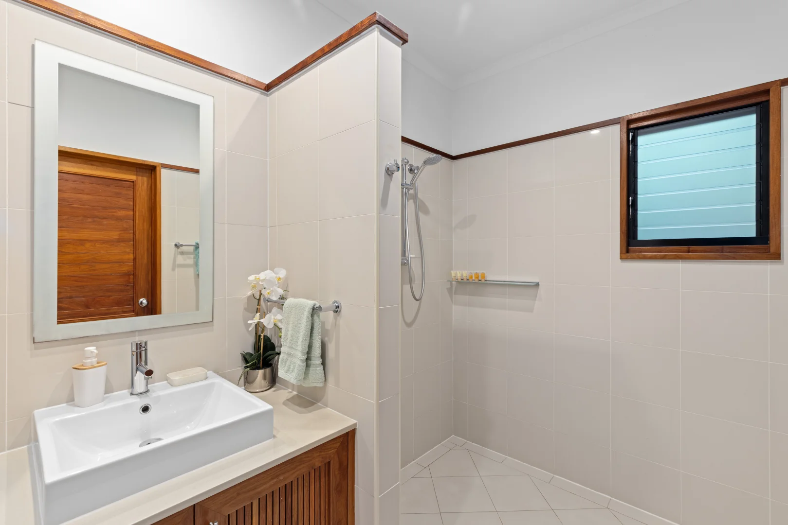 Additional image 35 of Iluka 6 Whitsunday Boulevard, Hamilton Island QLD 4803