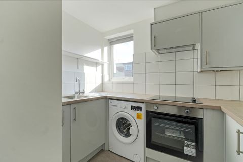 Worrall Road, Sheffield S6