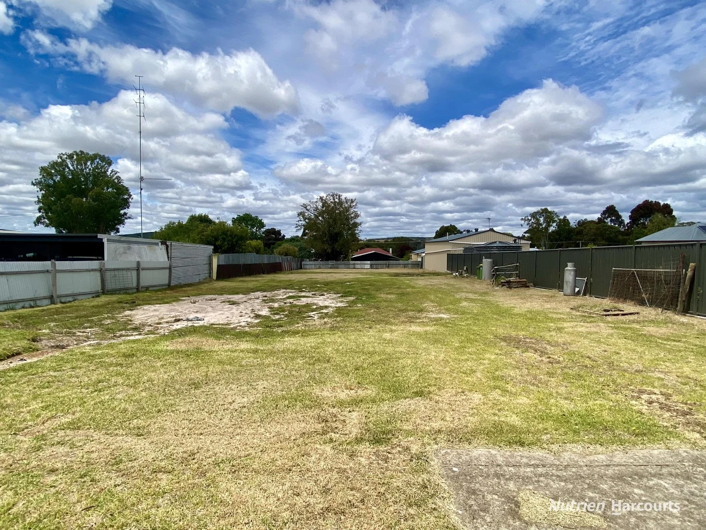 29 Peachey Street, Casterton VIC 3311