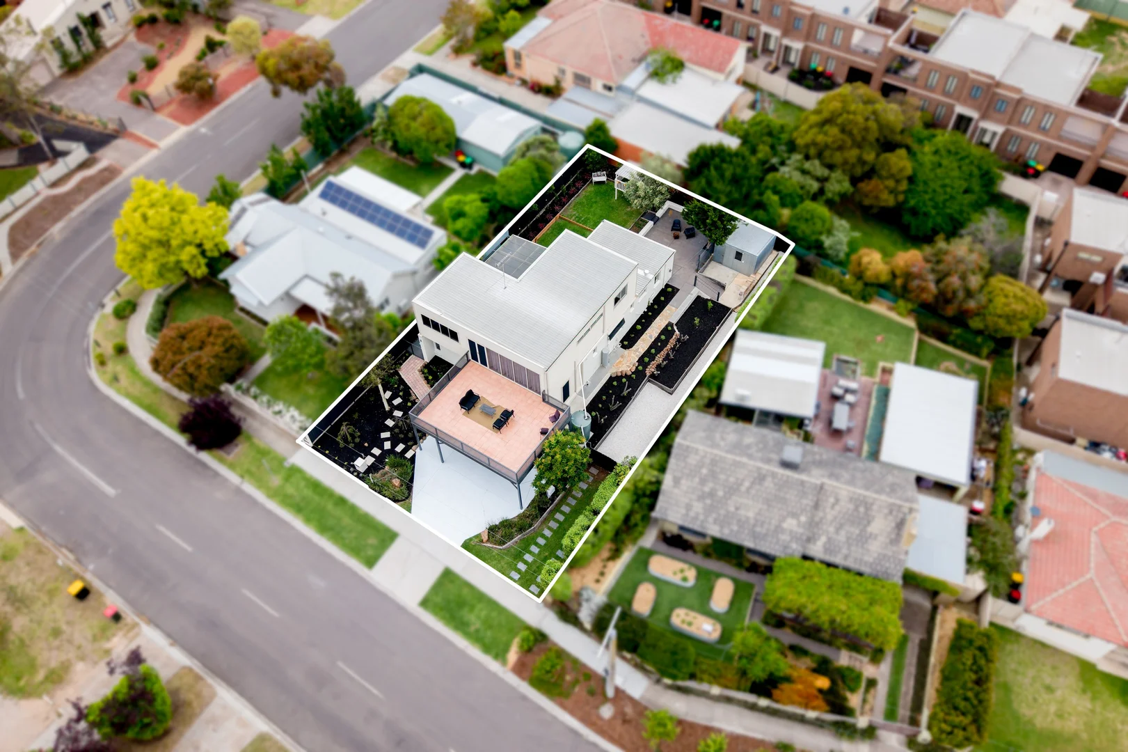 Additional image 3 of 44 Race Street, Flora Hill VIC 3550