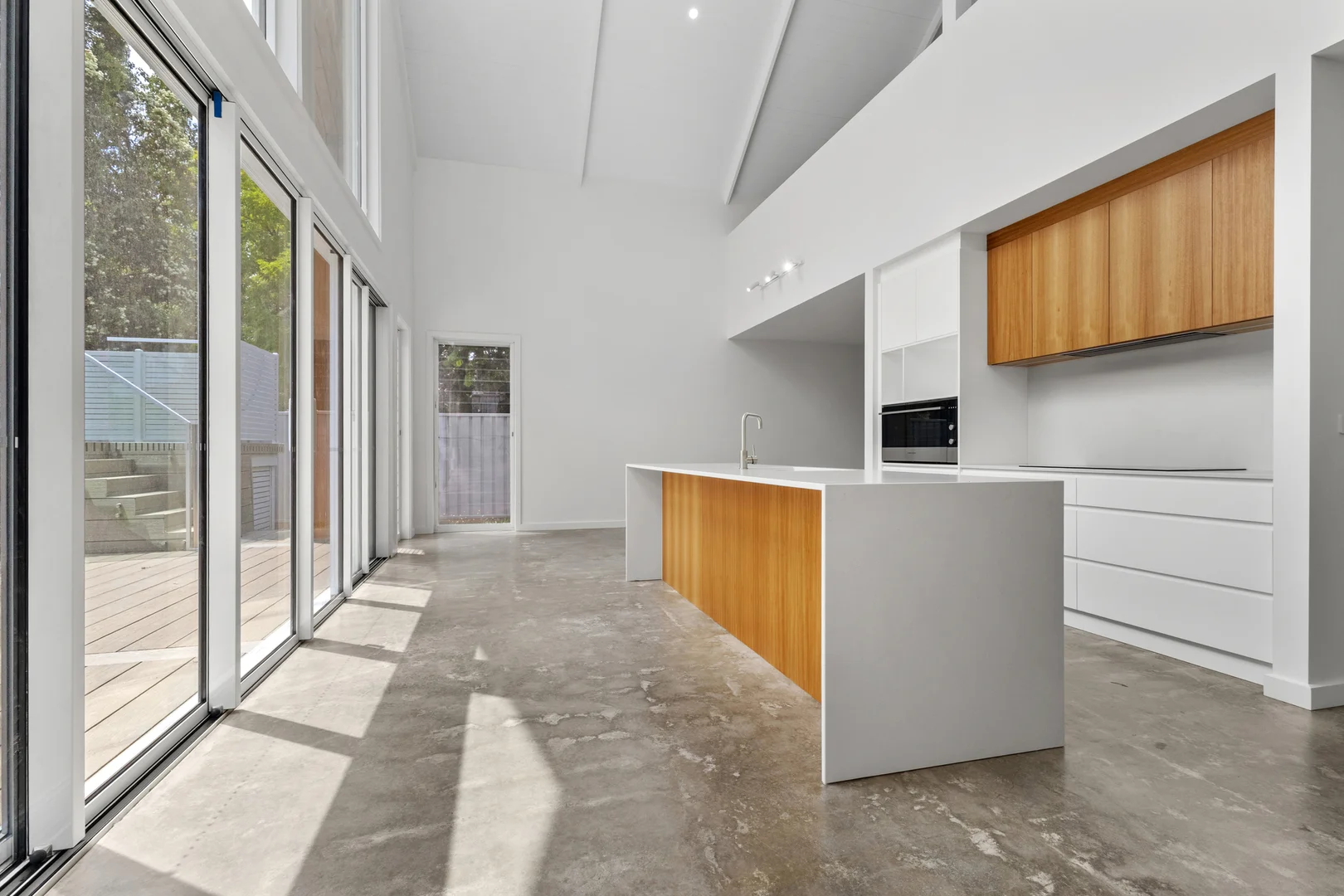 Additional image 4 of 2 Manning Place, Bright VIC 3741