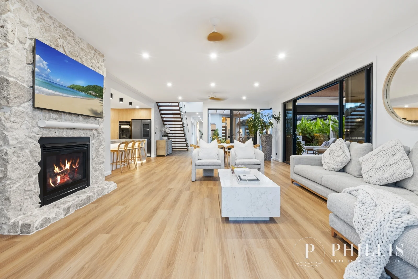 Additional image 33 of 2566 Cressbrook Drive, Hope Island QLD 4212