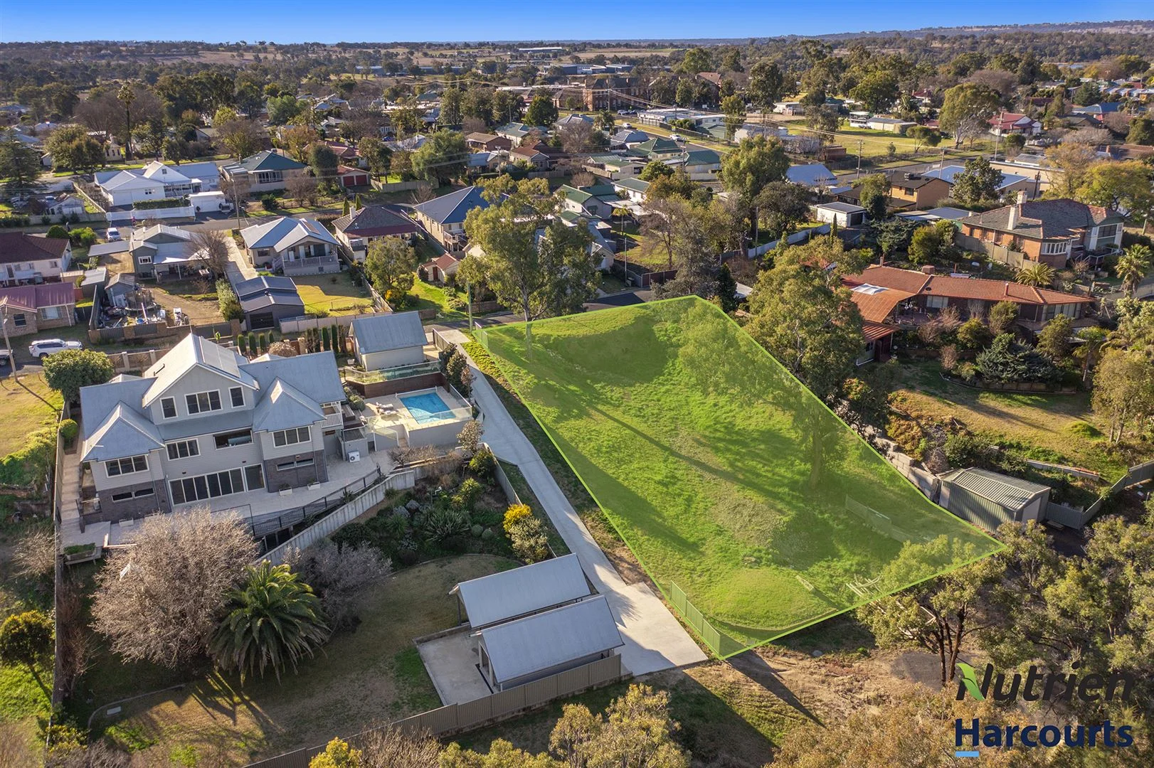 Additional image 2 of 10-12 Cloonan Terrace, Inverell NSW 2360