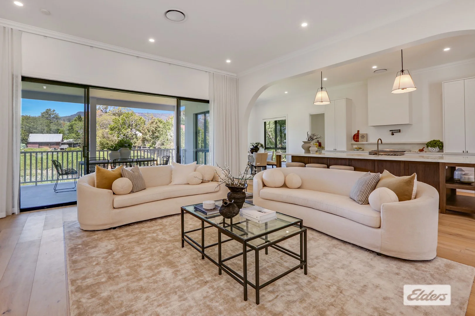 37 Churchill Street, Jamberoo NSW 2533