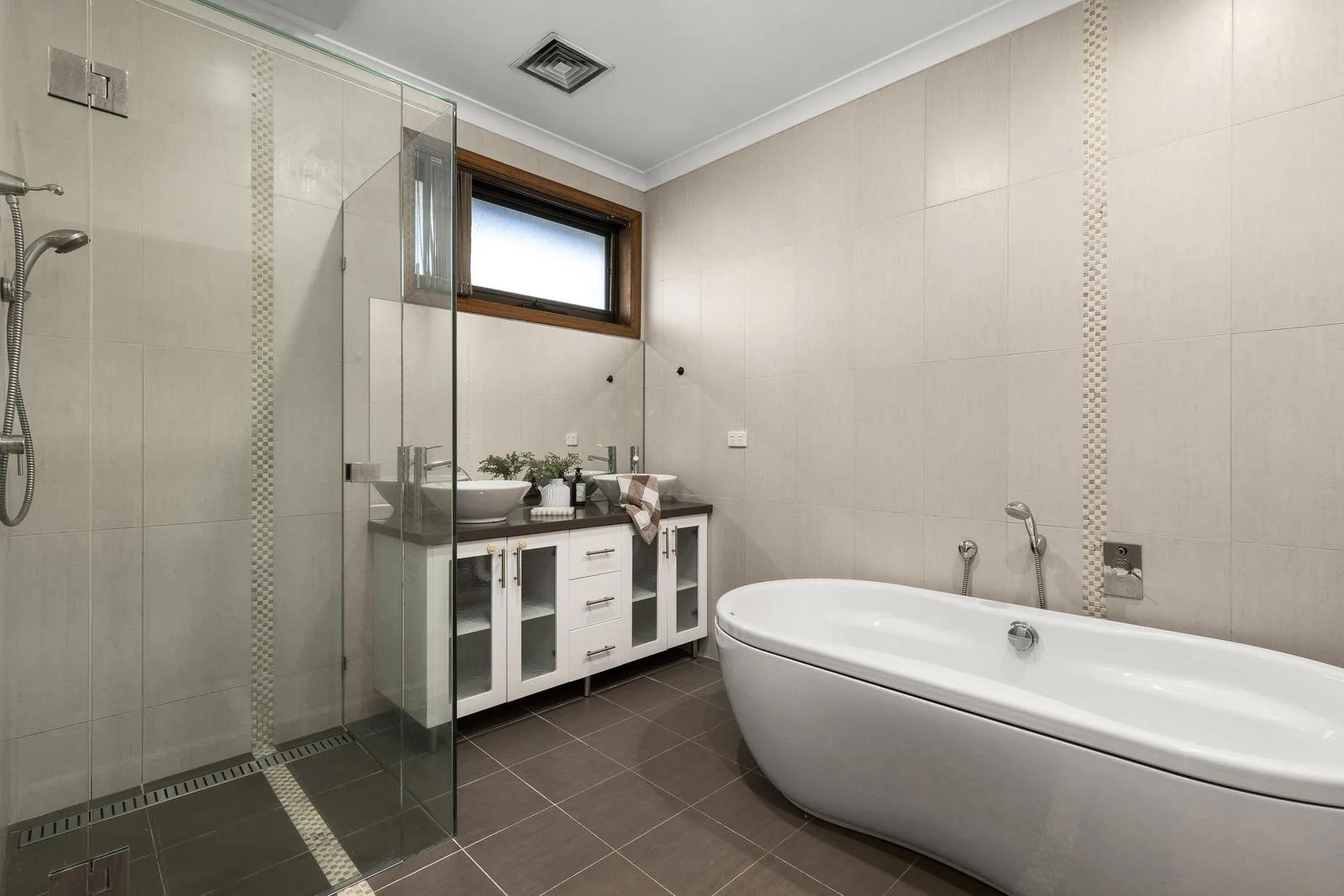 Additional image 12 of 125 Templewood Crescent, Avondale Heights VIC 3034