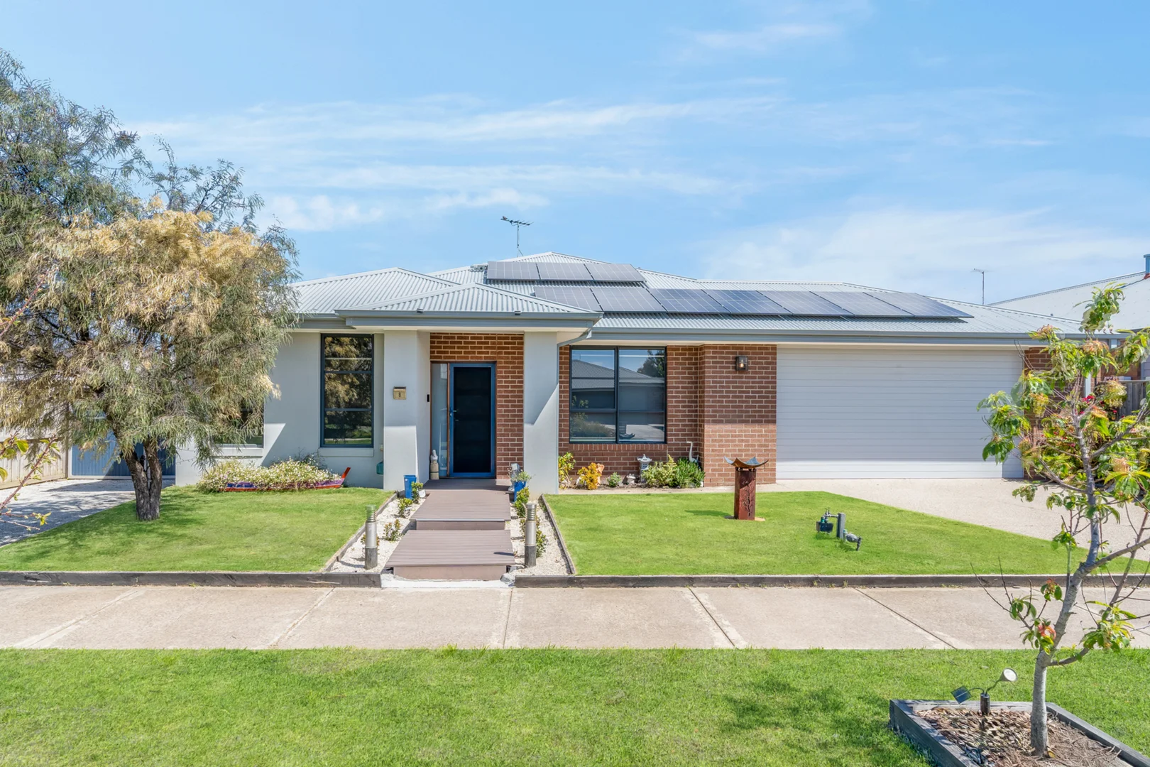 8 Seacombe Way, Indented Head VIC 3223