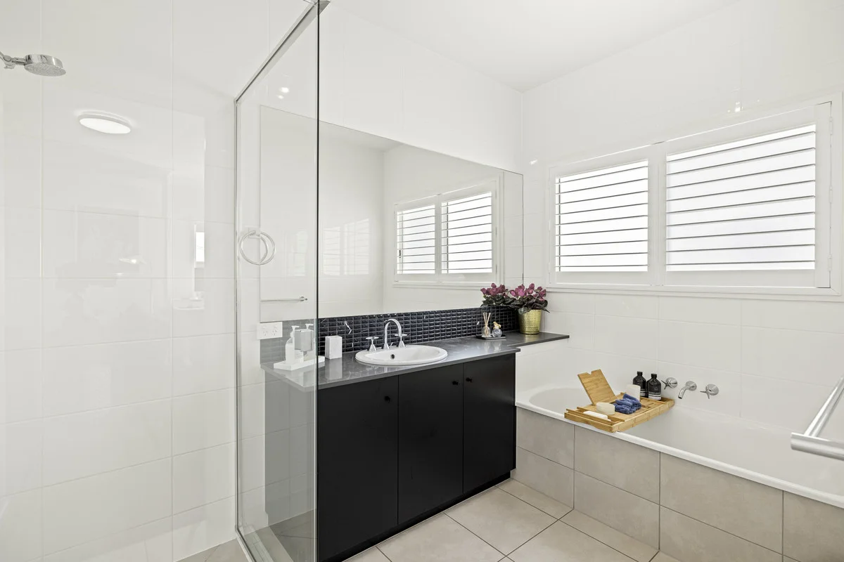 Additional image 14 of 3/10 Spieker Street, Mount Lofty QLD 4350