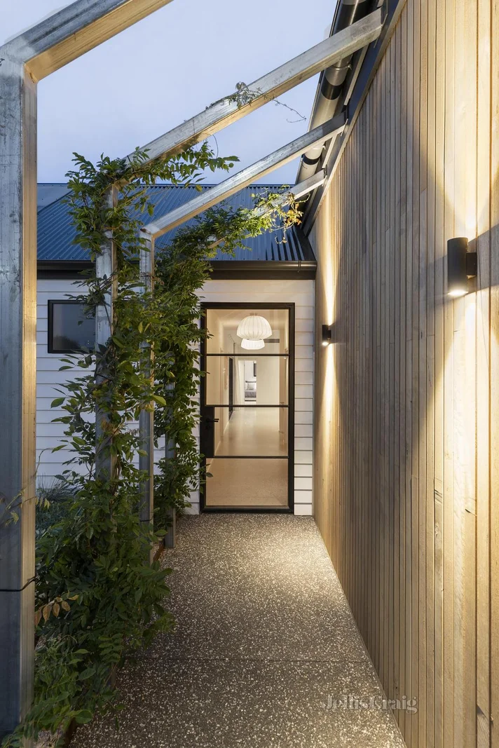 Additional image 3 of 132 Oakdean Boulevard, Ocean Grove VIC 3226