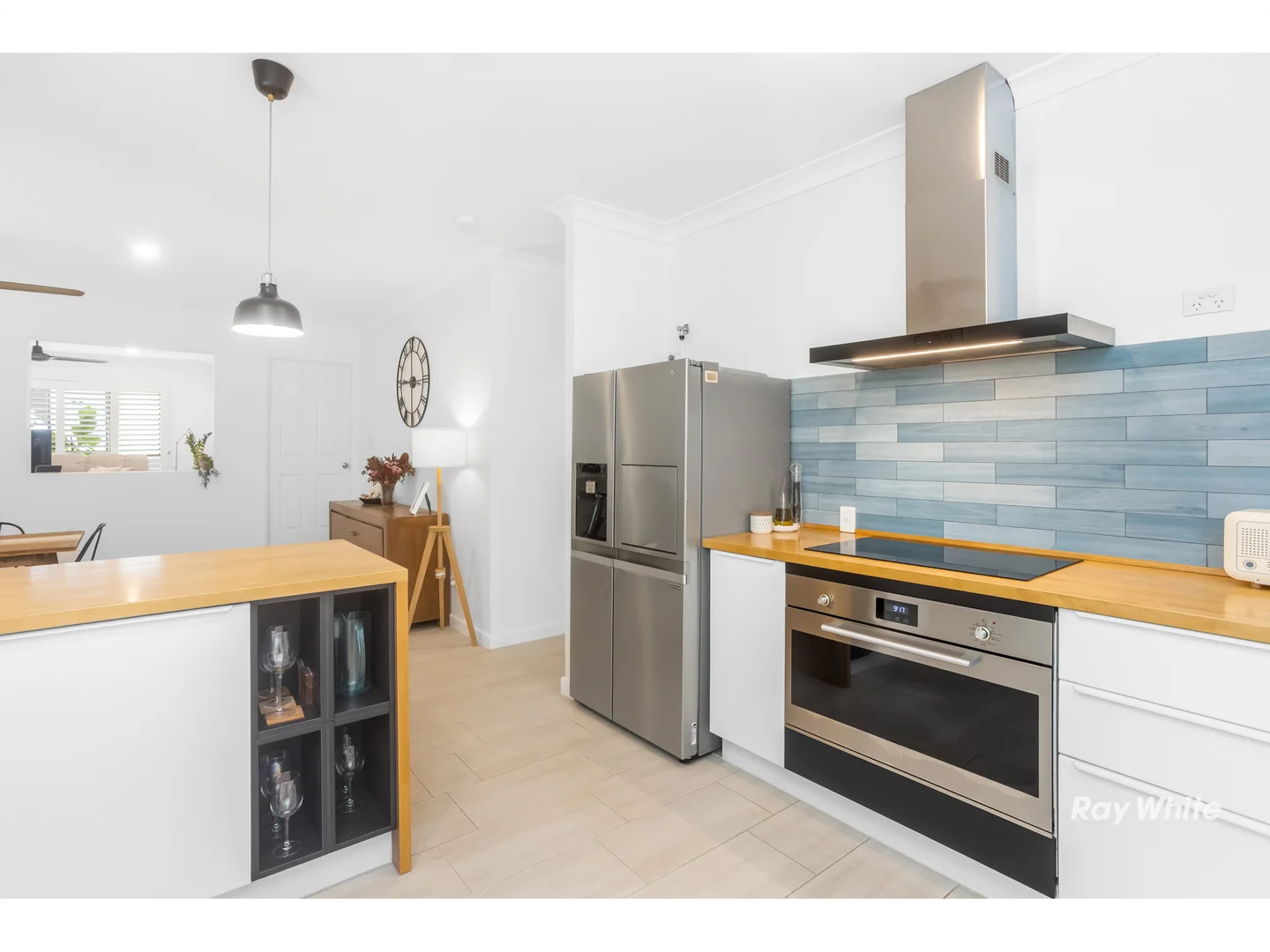 Additional image 4 of 95 Bottlebrush Drive, Lammermoor QLD 4703