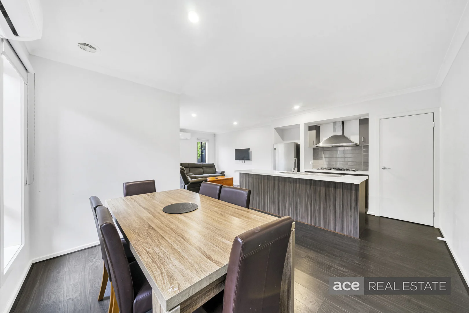 Additional image 10 of 8 Ramsgate Crescent, Truganina VIC 3029