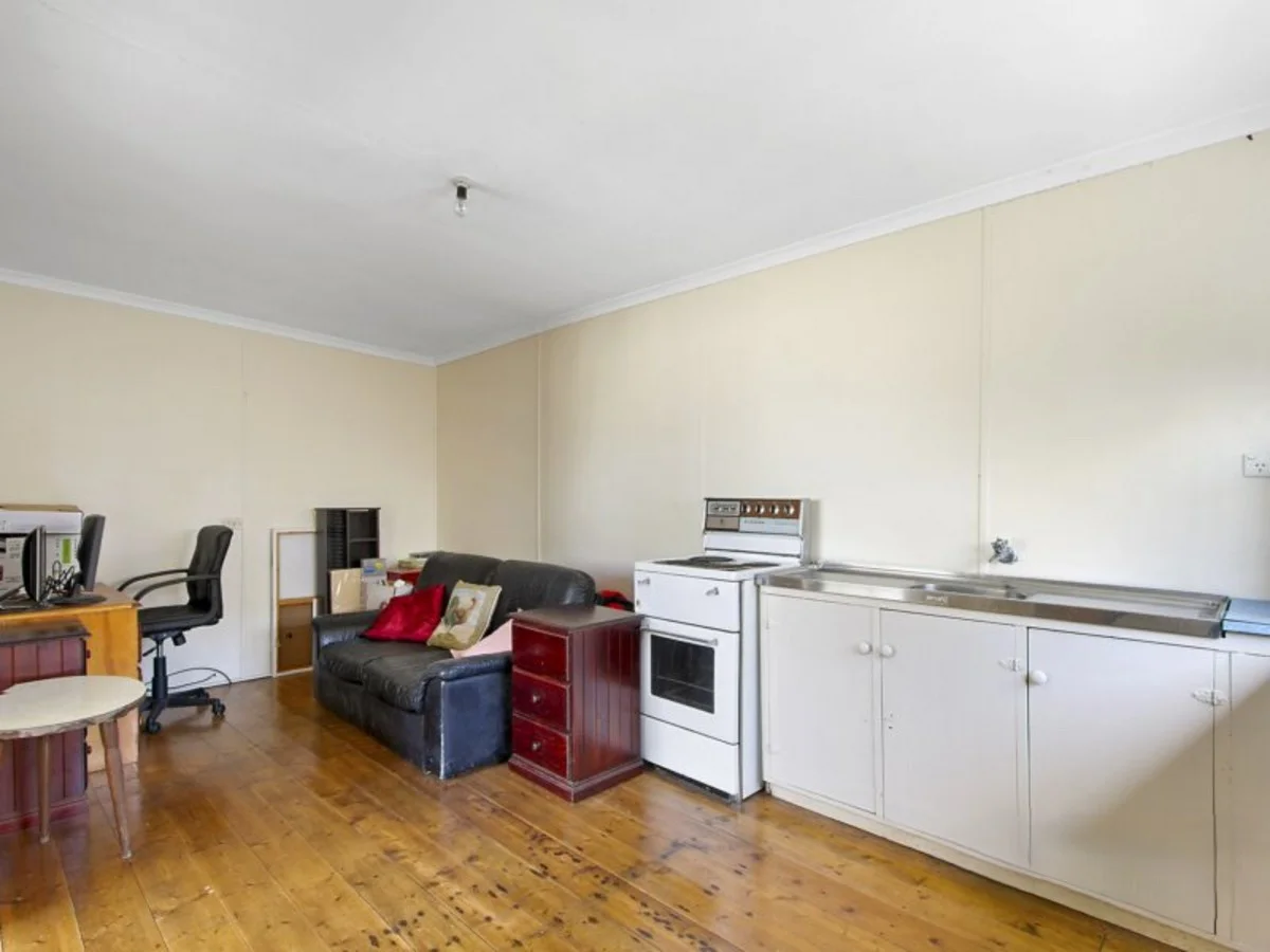 Additional image 12 of 15 Daniel Street, Lakes Entrance VIC 3909