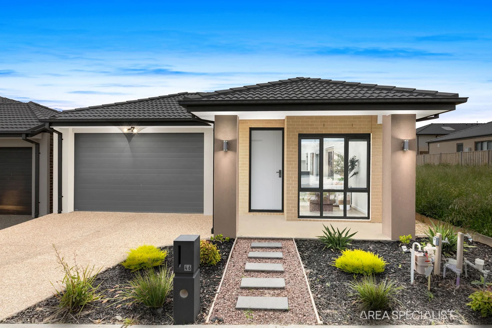 Additional image 2 of 46 DAMSELFLY WAY, Officer VIC 3809