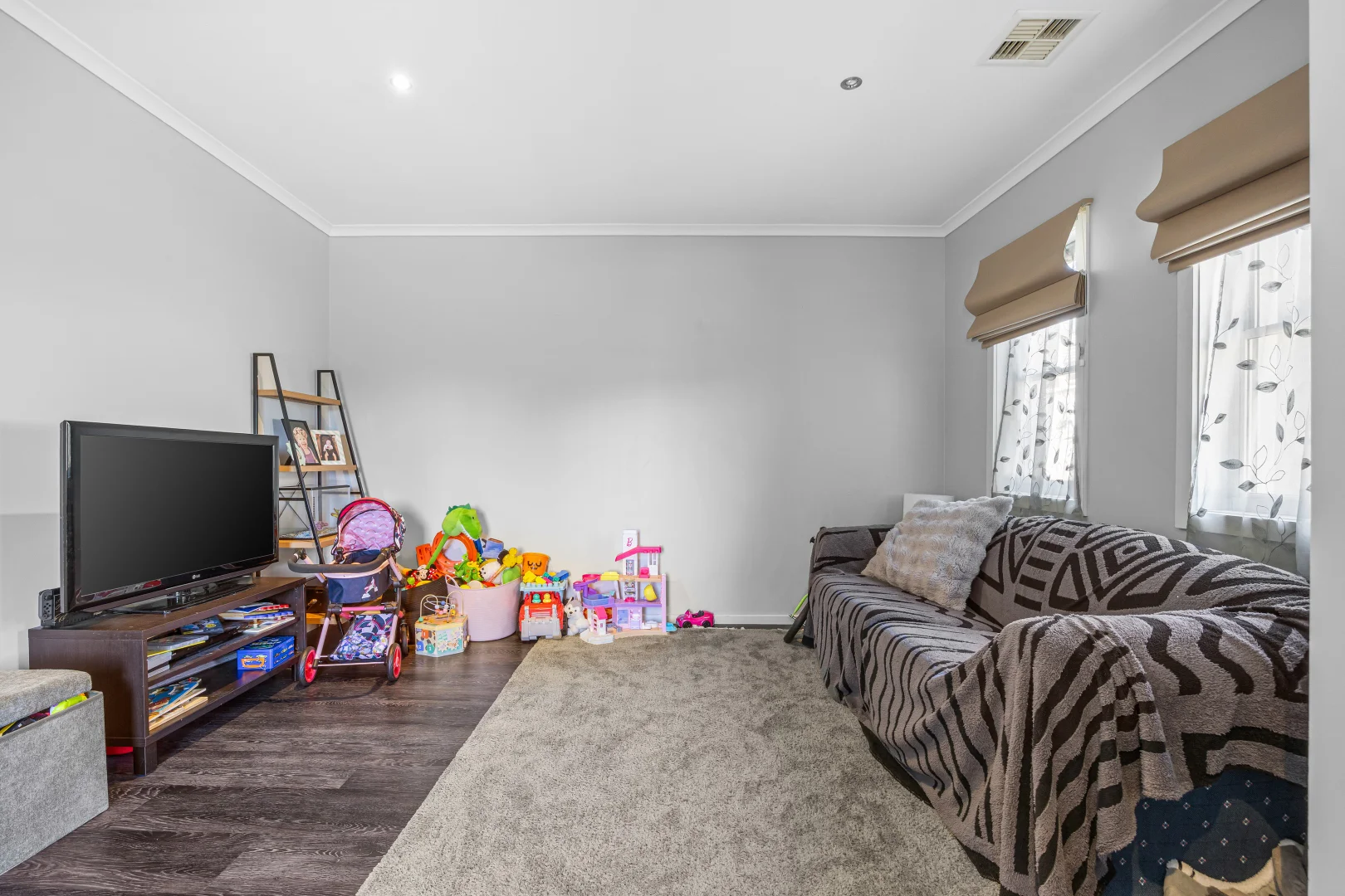Additional image 8 of 5/20 Falcon Drive, Invermay Park VIC 3350