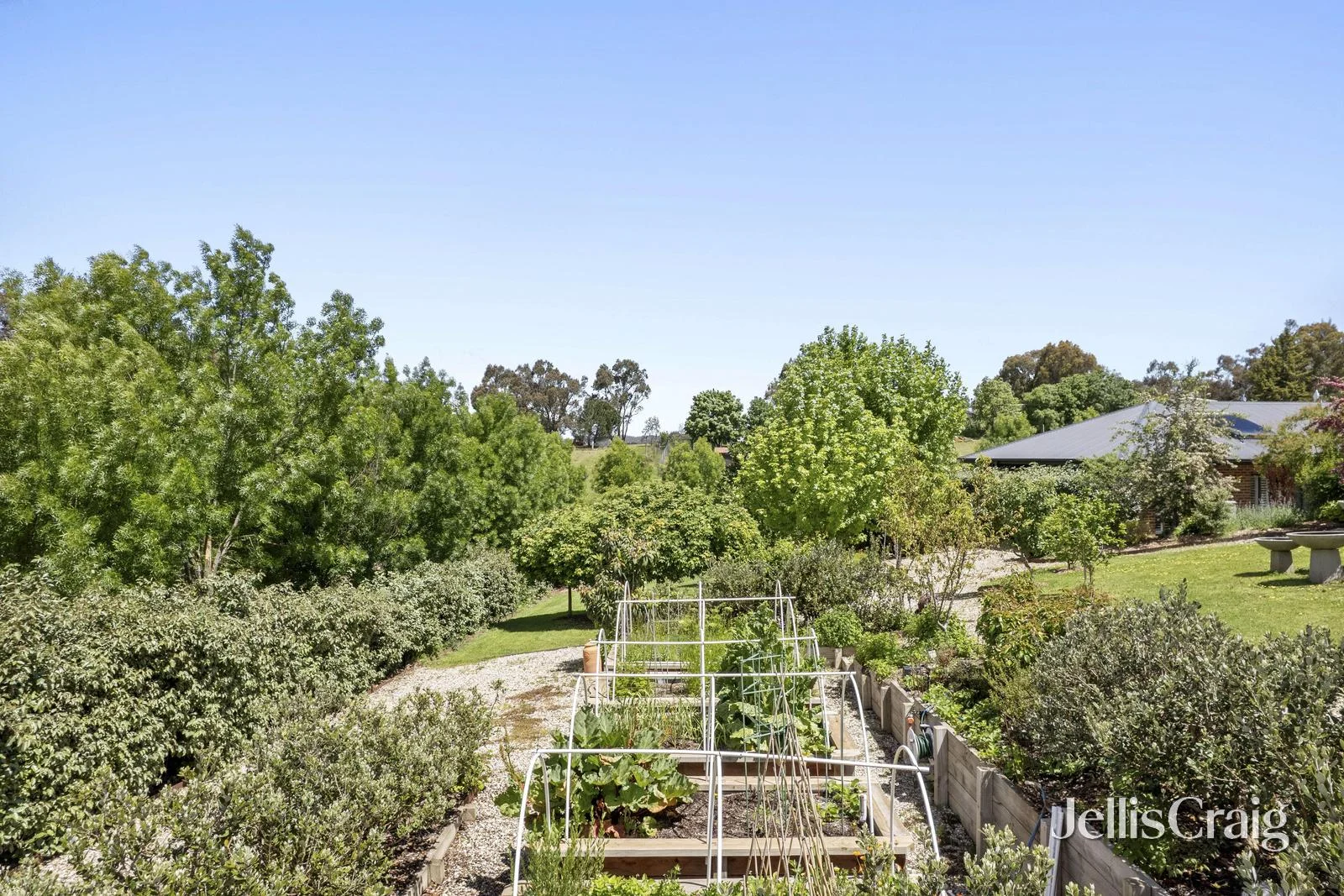 Additional image 21 of 32 Henry Street, Taradale VIC 3447