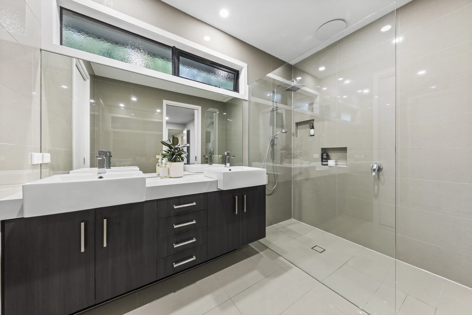 Additional image 8 of 4 Manor View, Pakenham VIC 3810