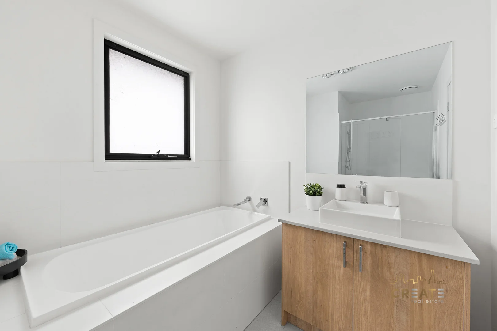 Additional image 11 of 4/41 Pennell Avenue, St Albans VIC 3021