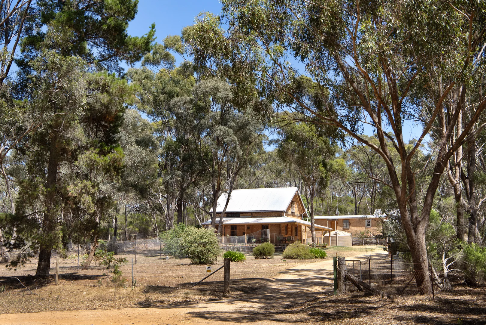 Additional image 17 of 304 Bells Reef Road, Maldon VIC 3463