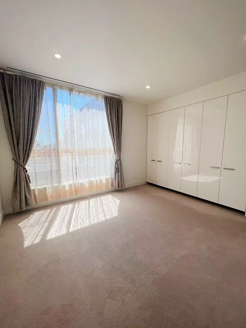 Additional image 7 of 14 Cypress Way, Kew VIC 3101