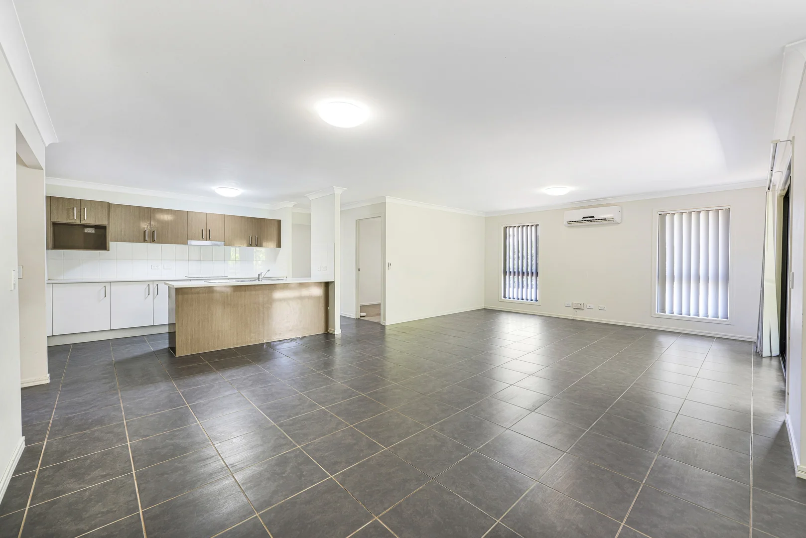 Additional image 3 of 2 Regal Park Drive, Oxley Vale NSW 2340