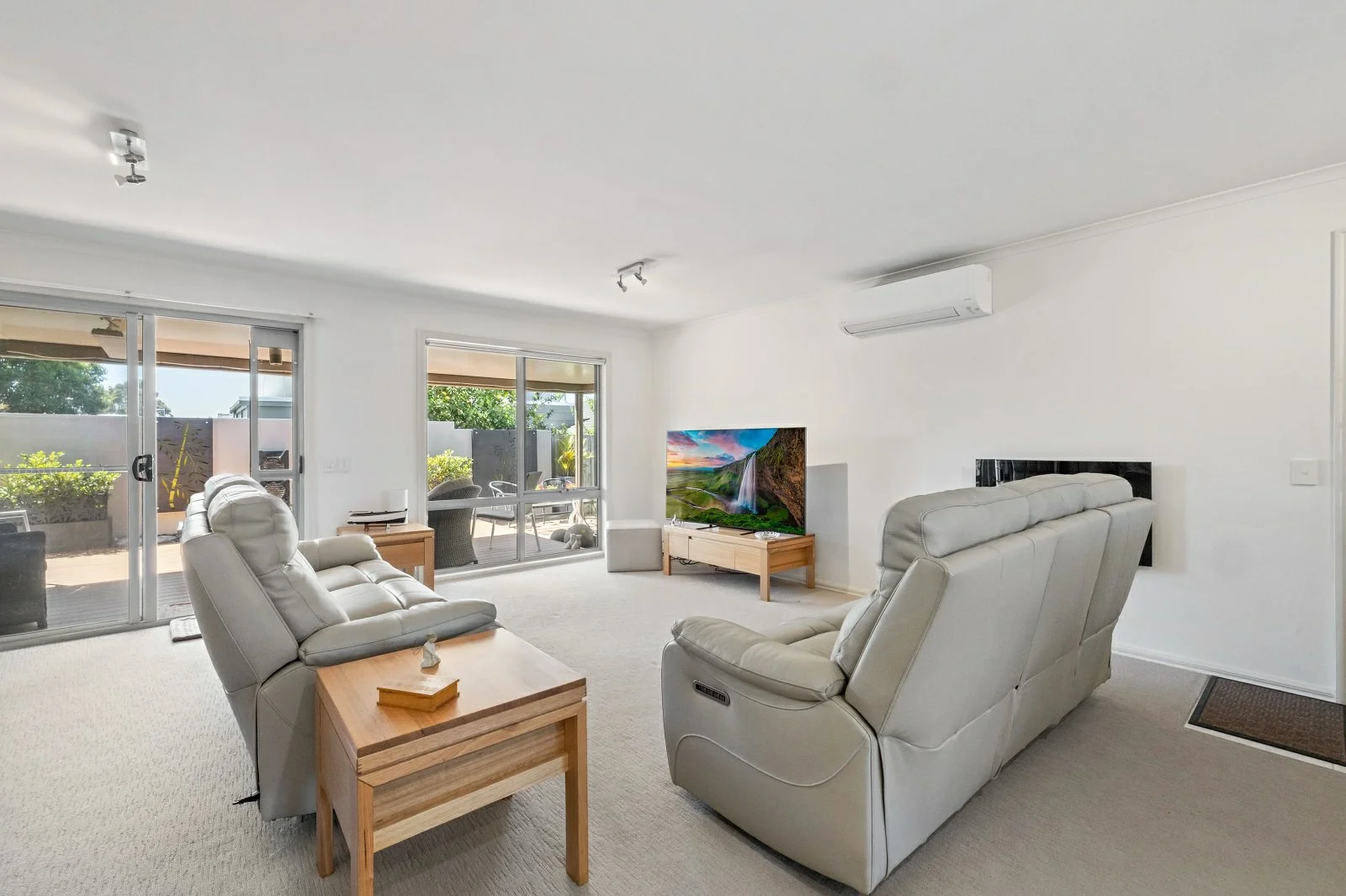 Additional image 3 of 2/119 Langford Parade, Paynesville VIC 3880