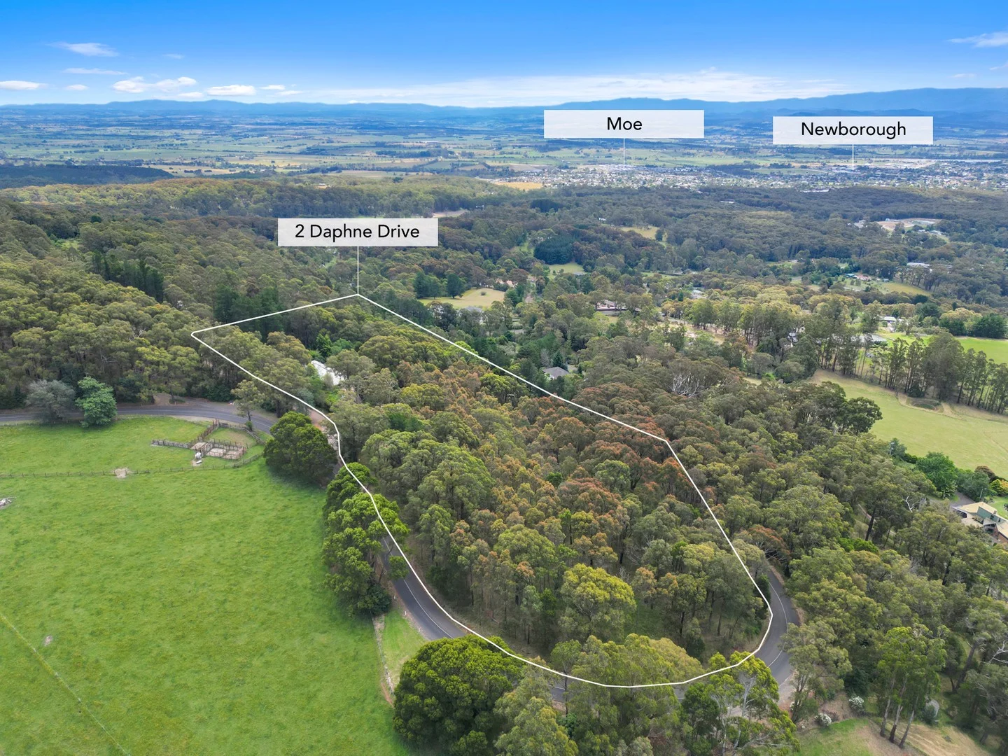 2 Daphne Drive, Moe South VIC 3825