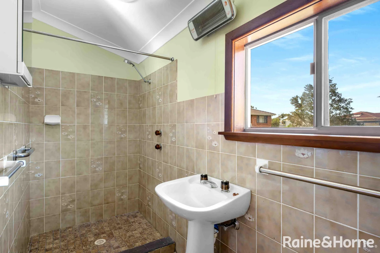 Additional image 14 of 4 Orient Avenue, Orient Point NSW 2540