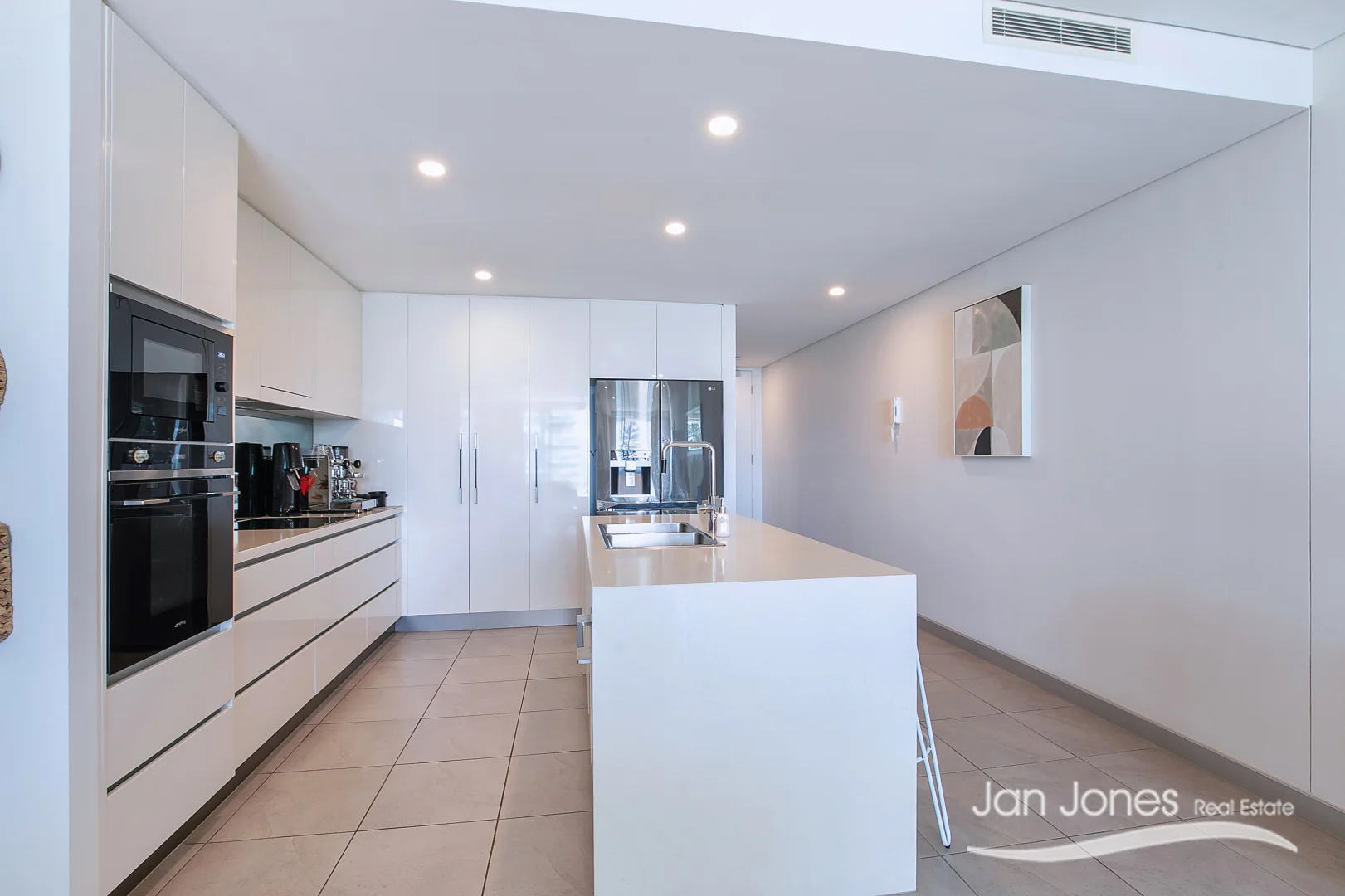 Additional image 5 of Unit 5/113 Landsborough Ave, Scarborough QLD 4020