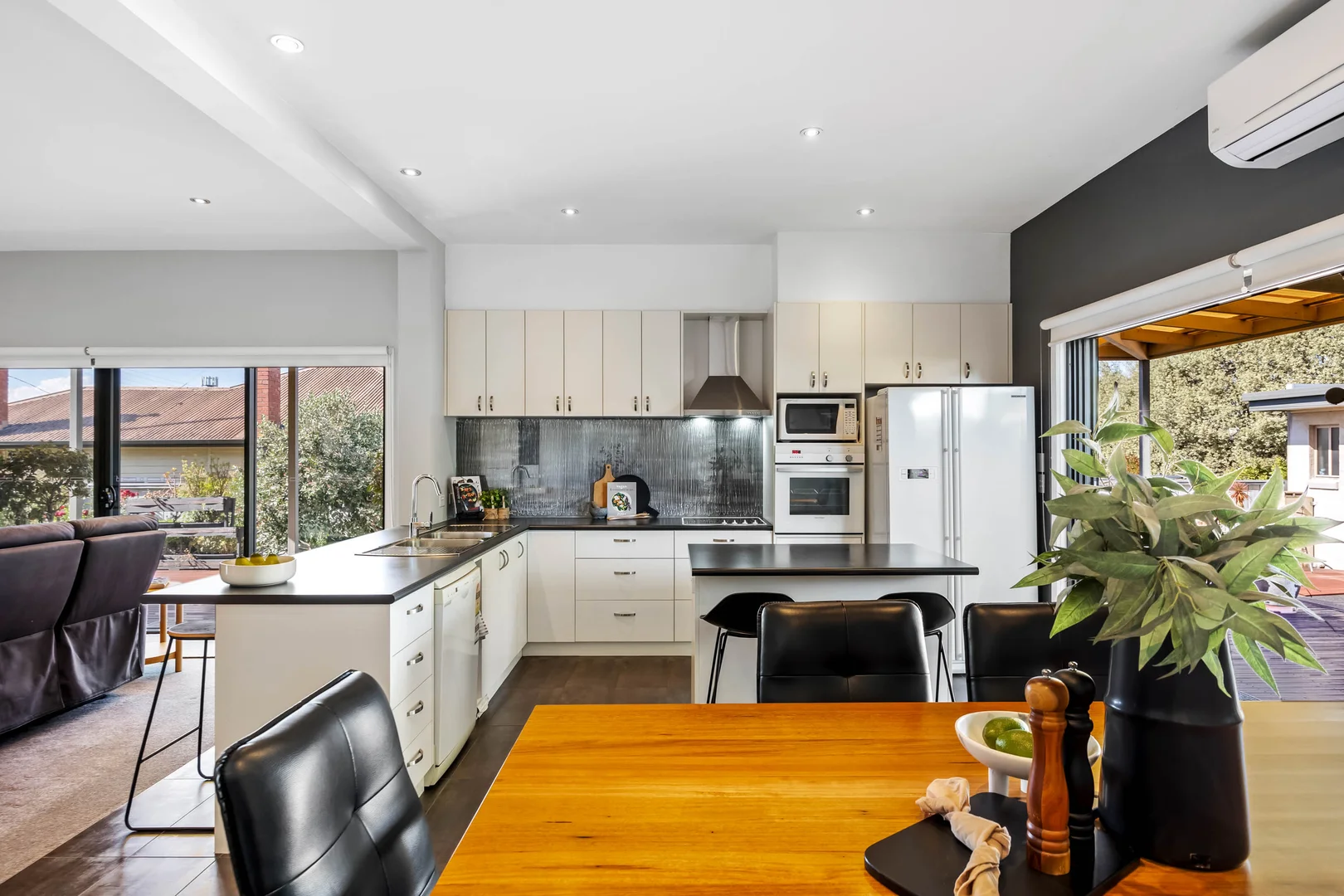 Additional image 7 of 11 English Street, Golden Point VIC 3350